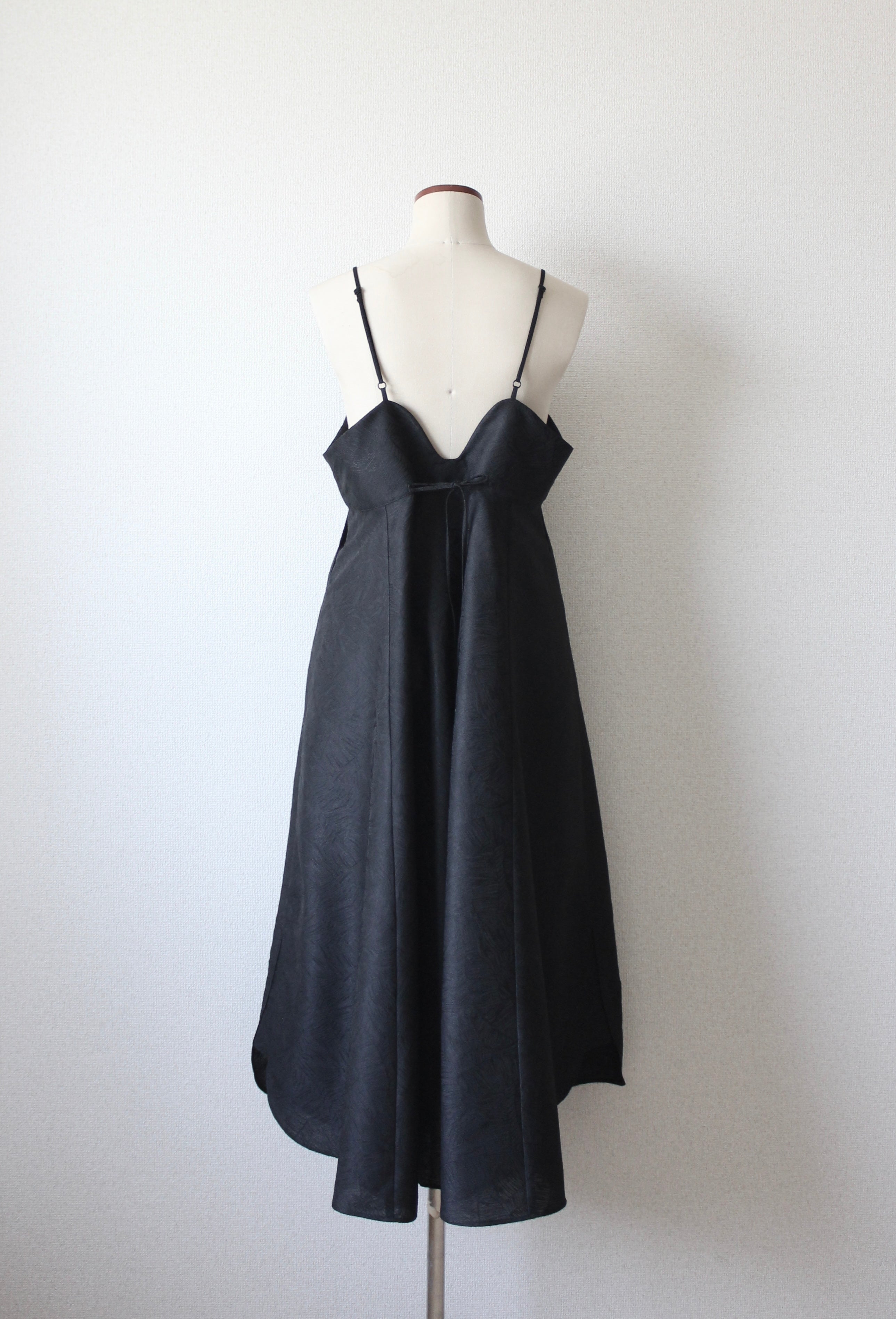 // vase camisole dress - black - 【10月中旬〜下旬お届け予定】