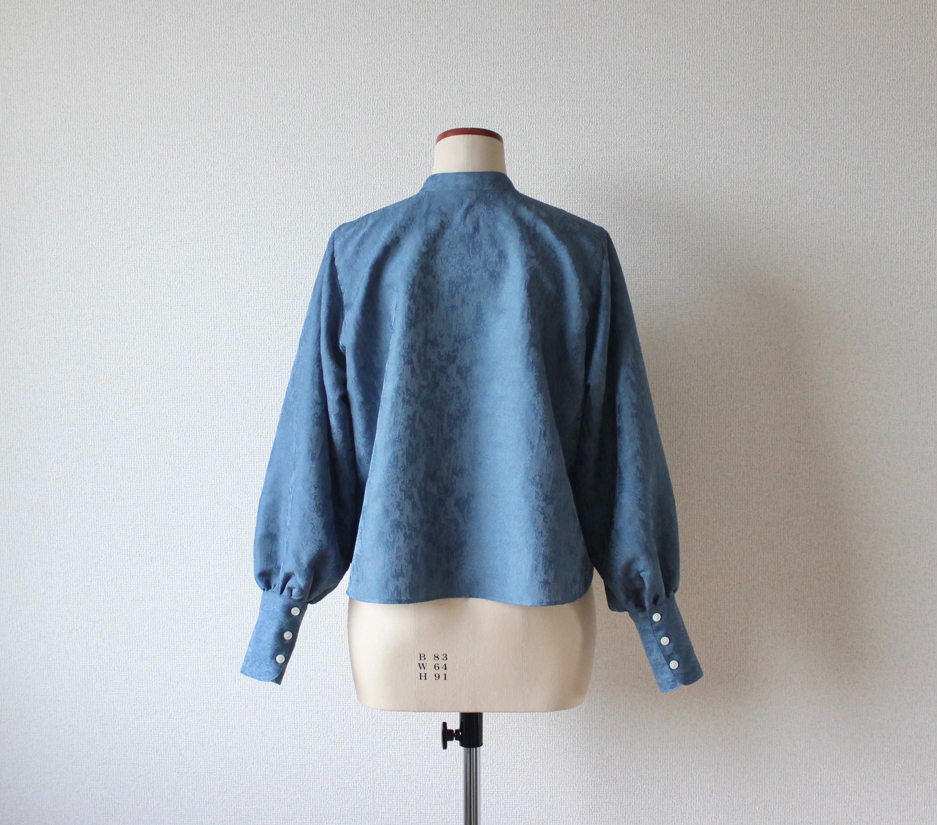 // slide collar blouse - clear blue - 【10月中旬〜下旬お届け予定】