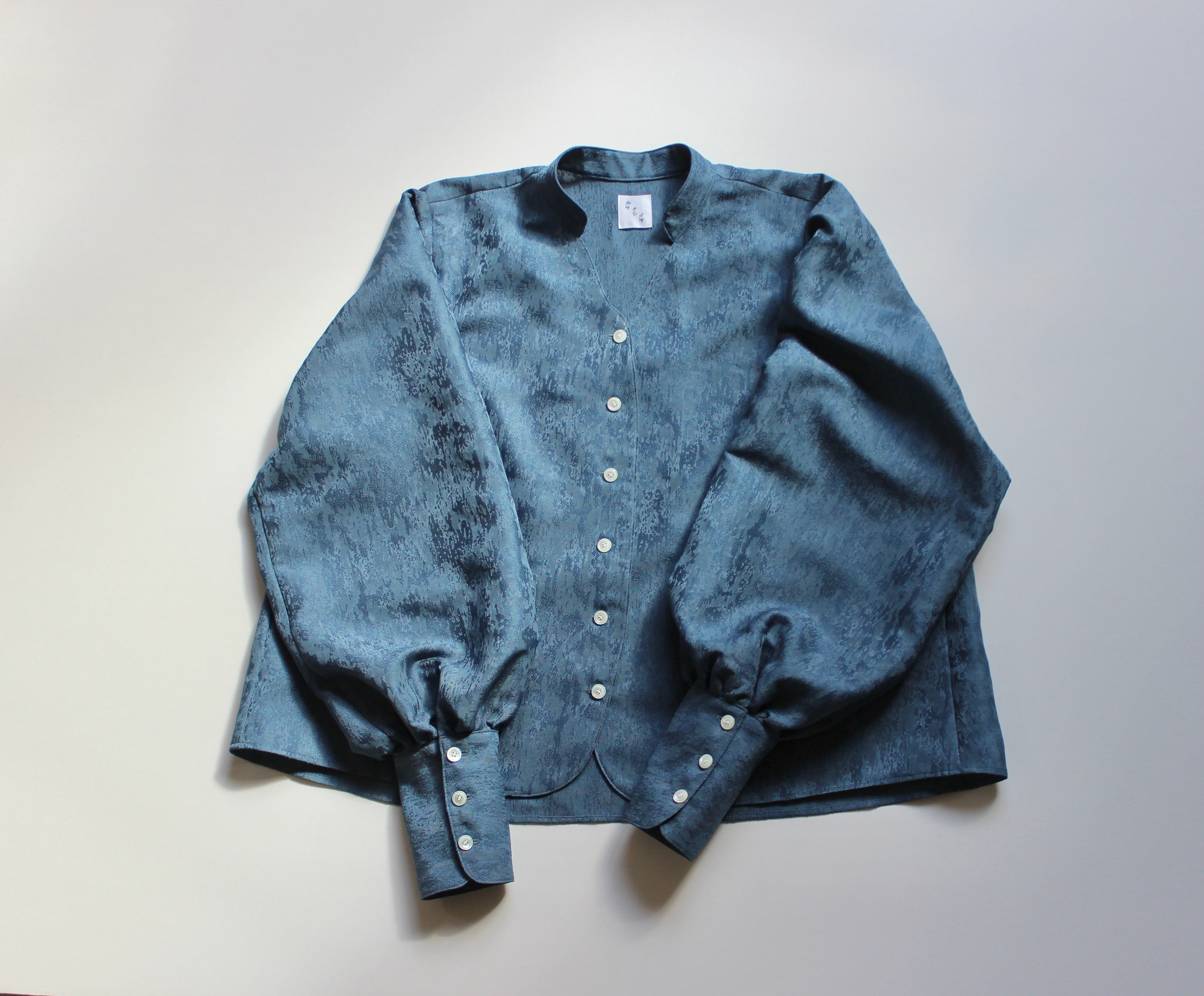【さくら】MAKUSA slide collar blouse slide collar blouse - clear blue - 【12月下旬〜1月中旬お届け予定