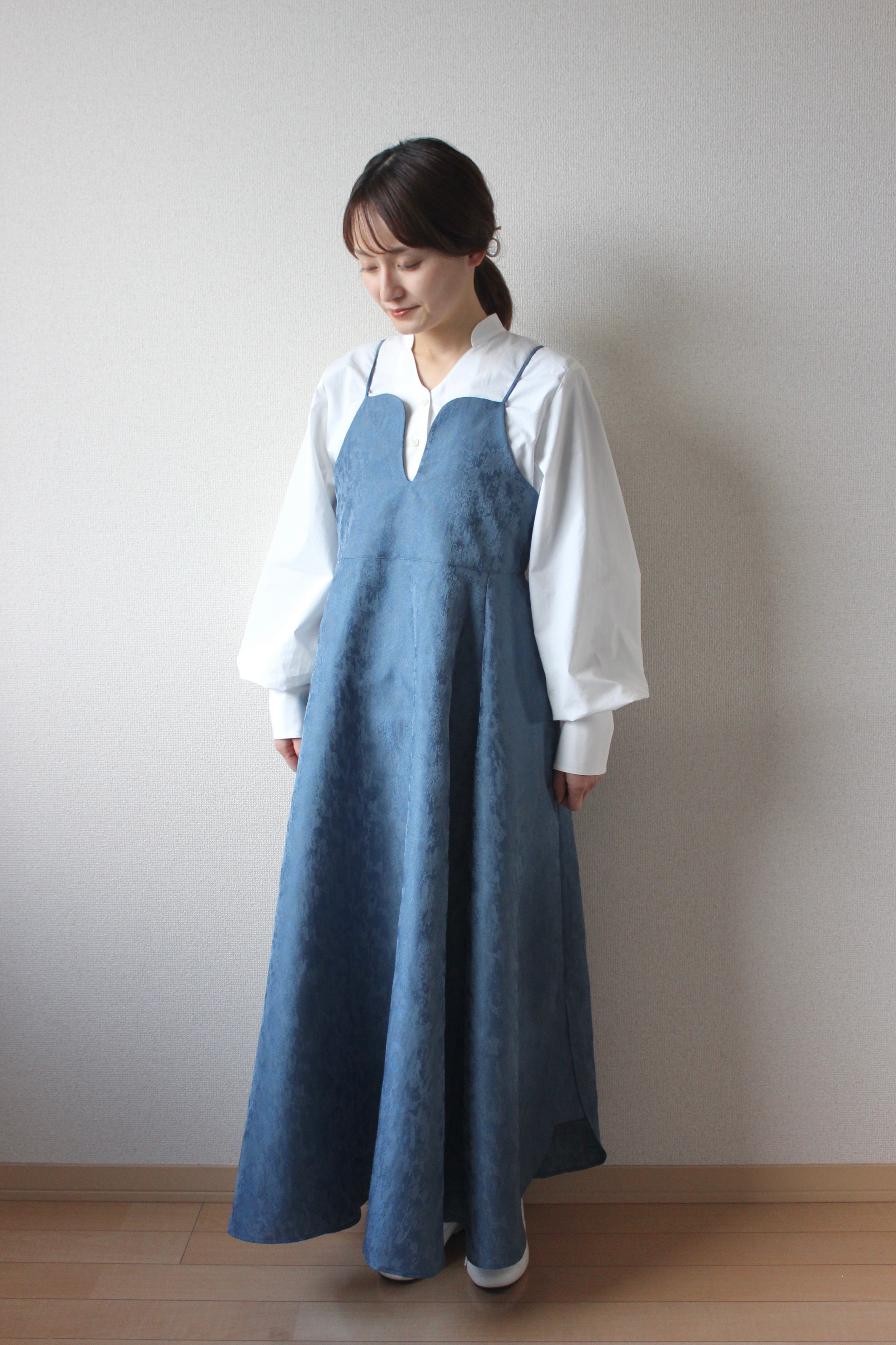 // slide collar blouse - white - 【10月中旬〜下旬お届け予定】