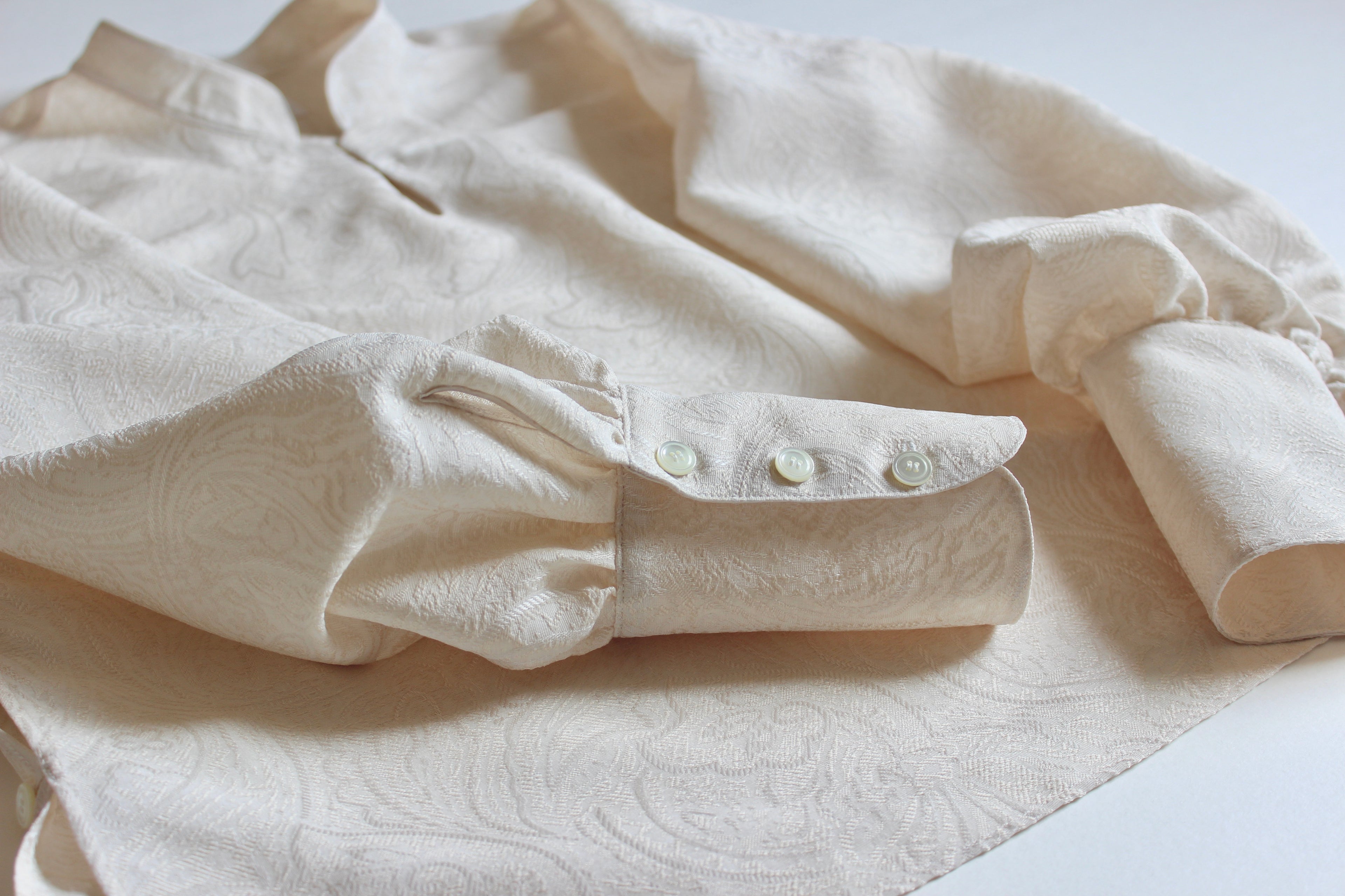 // gourd neck blouse (long sleeve)- ivory - 【10月中旬〜下旬お届け予定】
