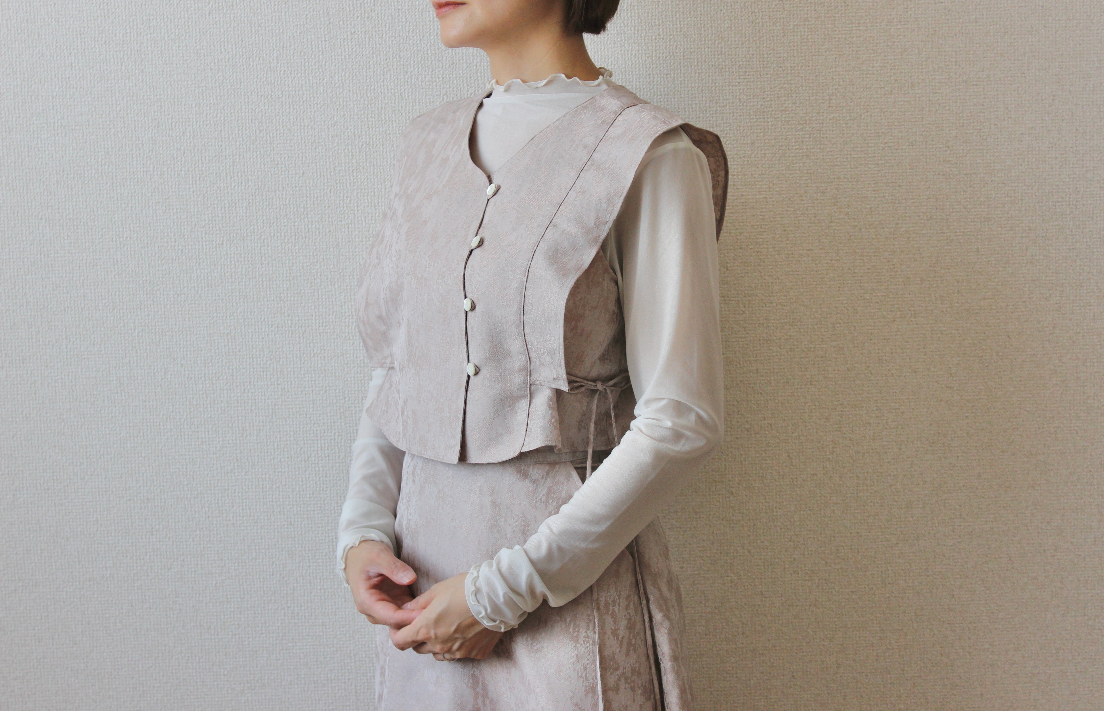 【遠隔試着】// side string vest - milk tea -