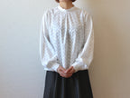 // wave collar blouse - white - 【12月下旬〜1月中旬お届け予定】