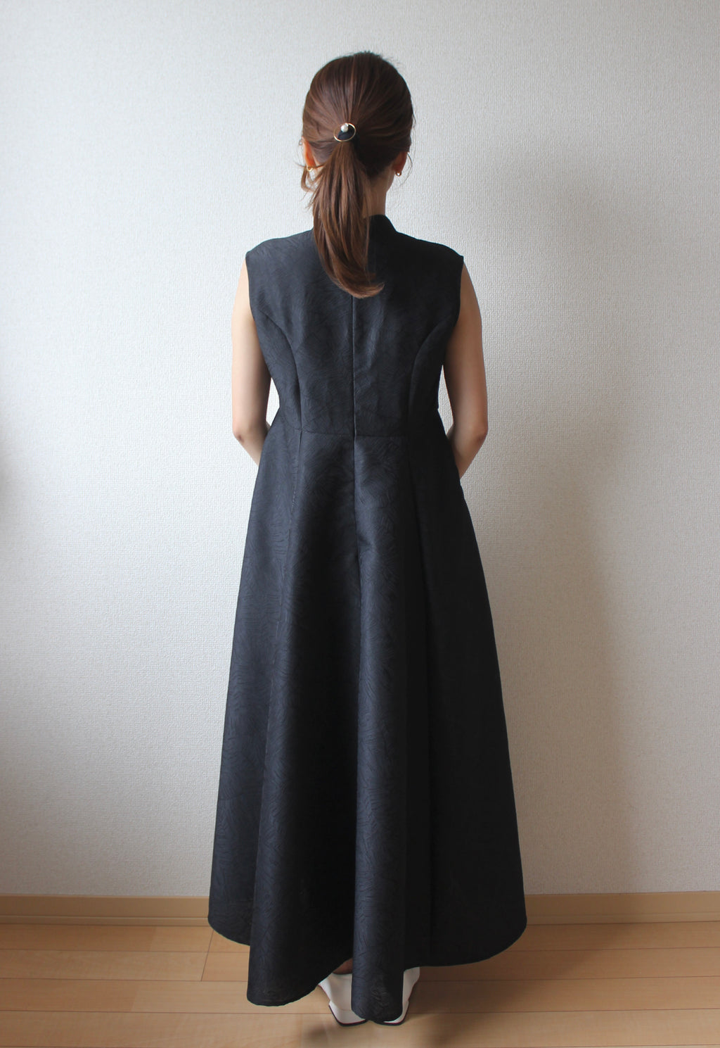 // sleeveless dress - black - 【10月中旬〜下旬お届け予定】