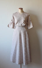 【遠隔試着】// fin sleeve blouse - milk tea -