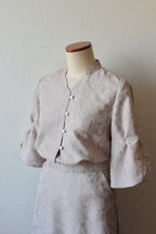 【遠隔試着】// fin sleeve blouse - milk tea -