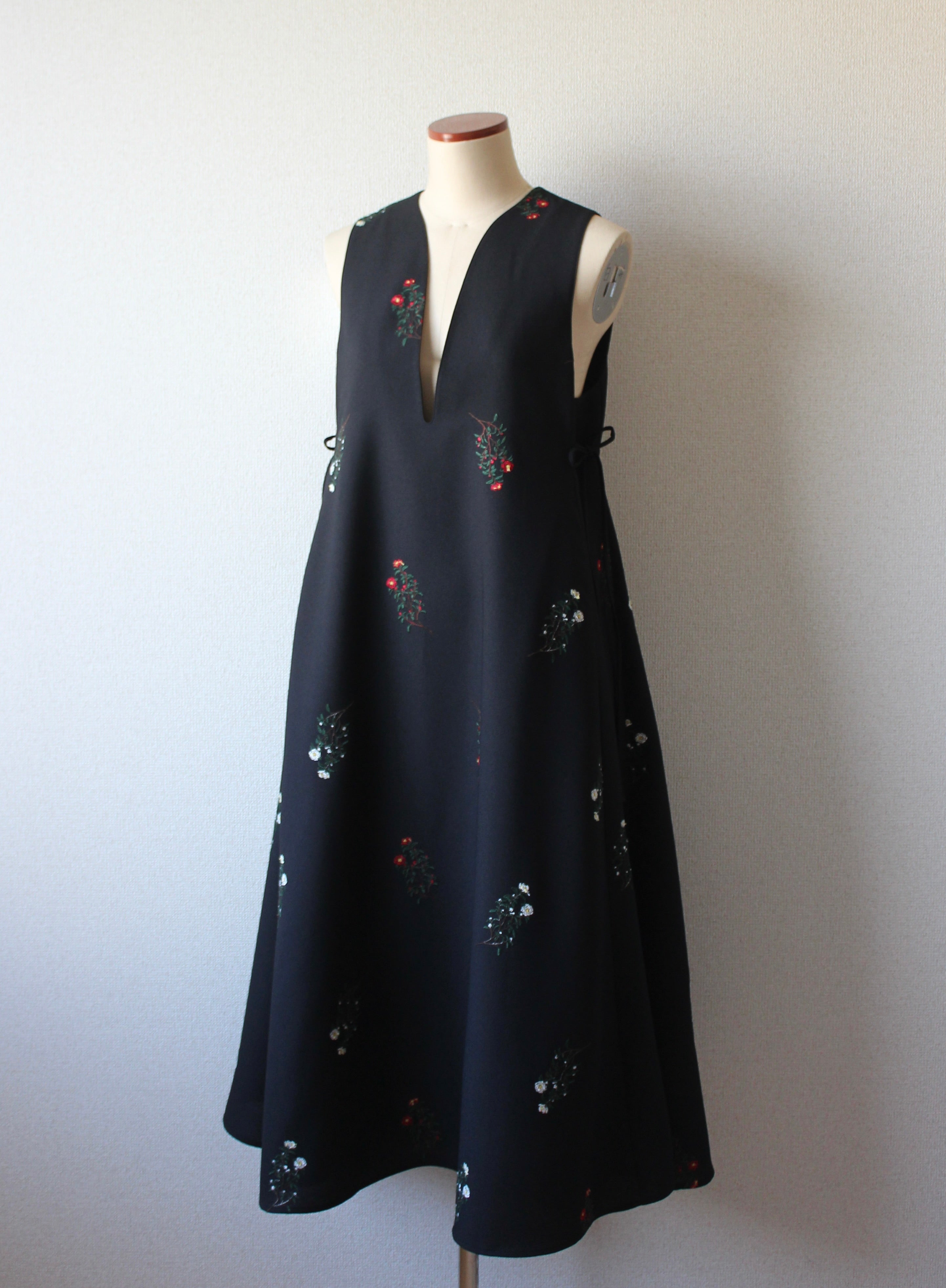 // bouquet jumper skirt - sazanka - 【10月中旬〜下旬お届け予定】