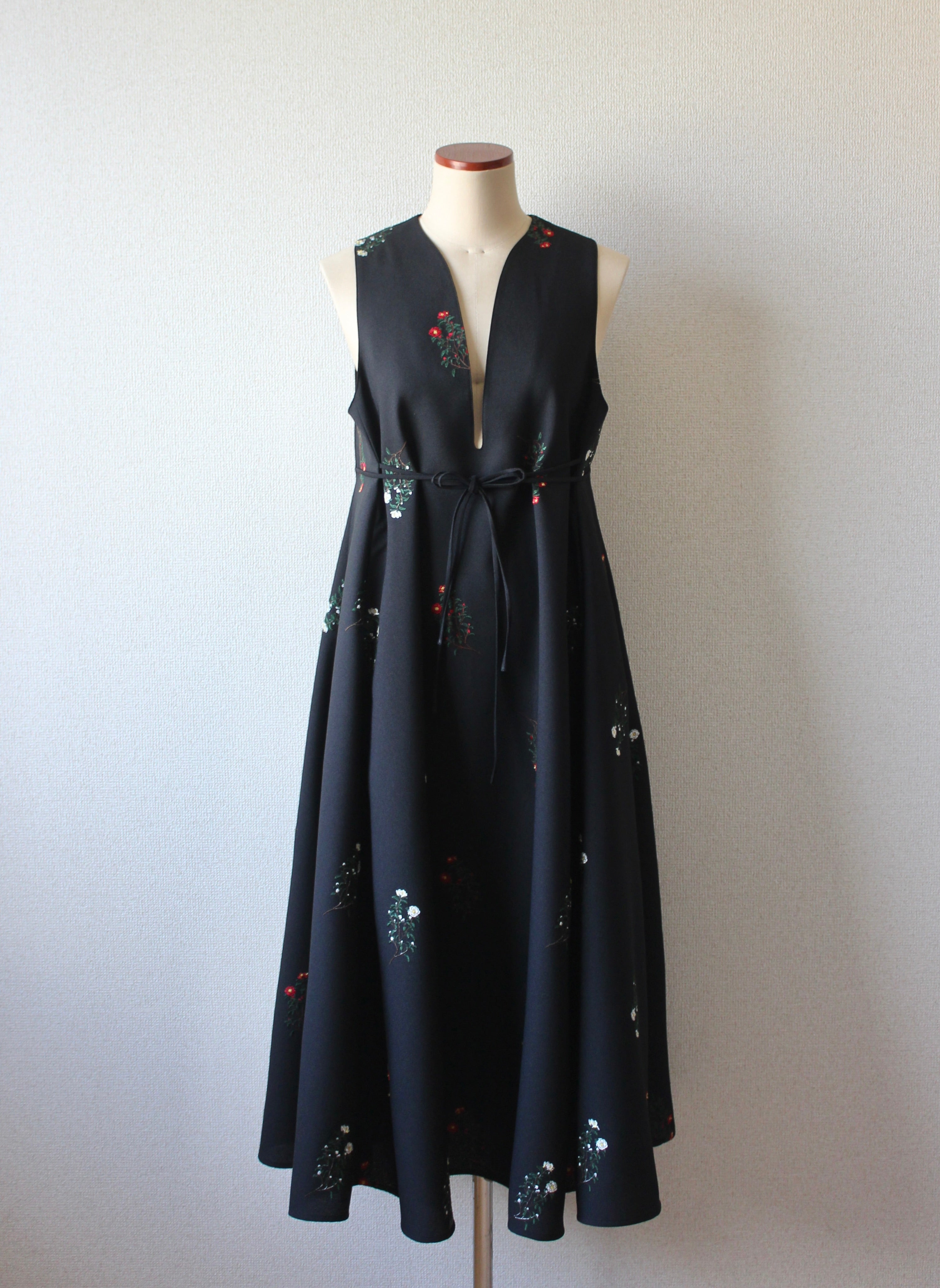 // bouquet jumper skirt - sazanka - 【10月中旬〜下旬お届け予定】