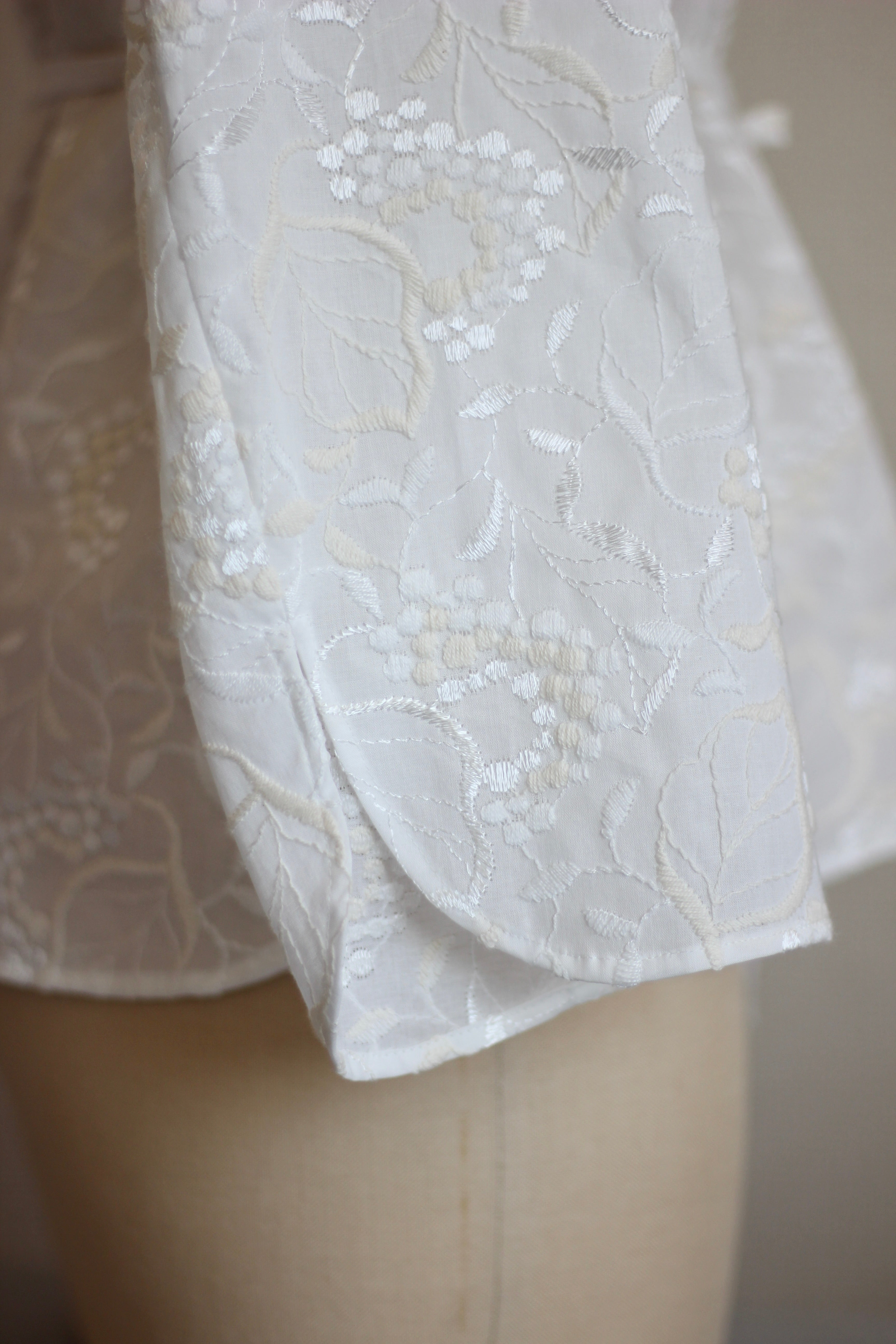 【遠隔試着】// bloom collar blouse - white -