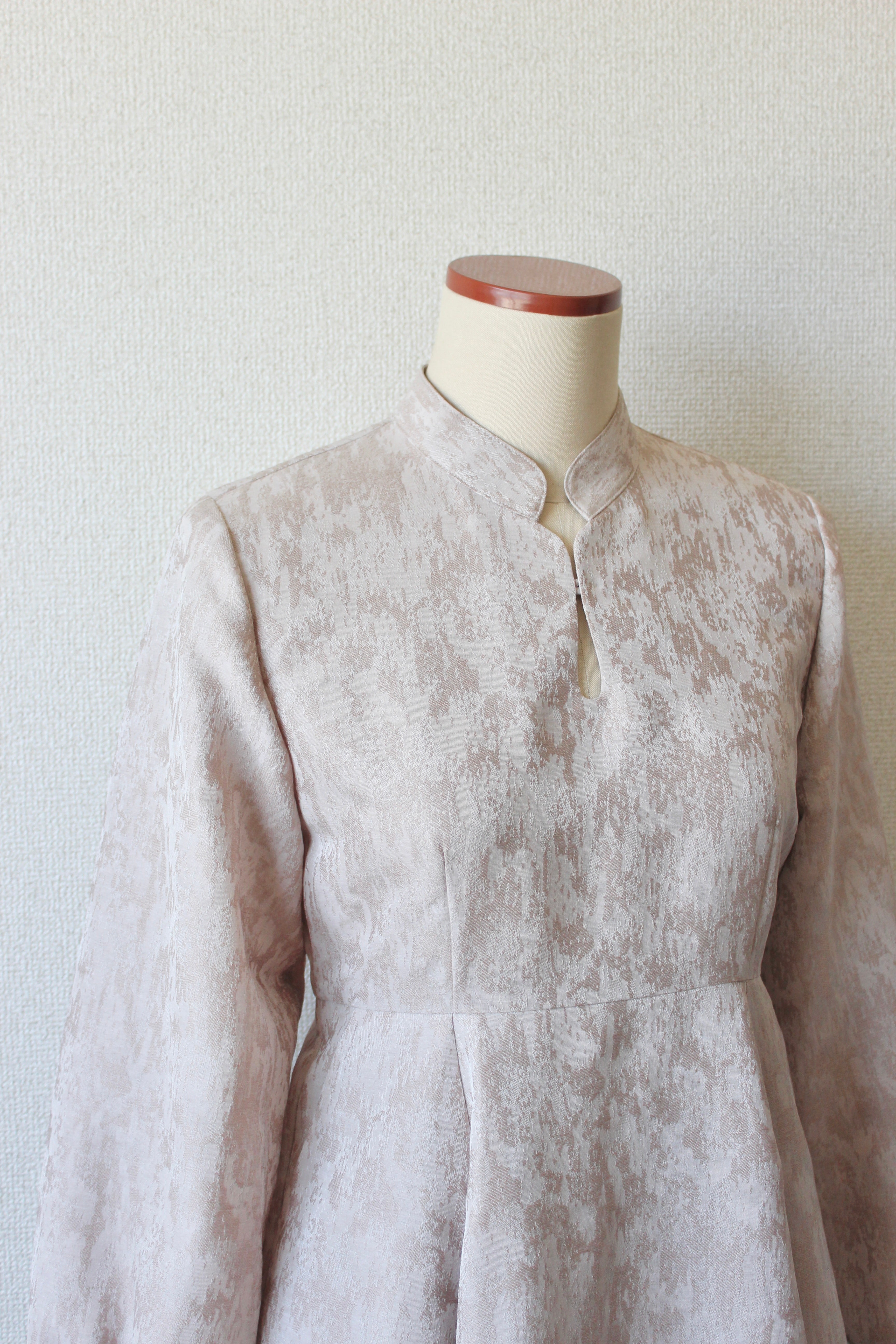 // gourd neck one piece (long sleeve) - milk tea - 【3月下旬〜4月下旬お届け予定】