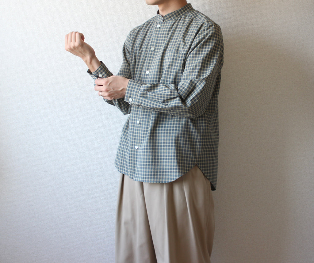 // loop button shirt - olive -【3月下旬〜4月下旬お届け予定】