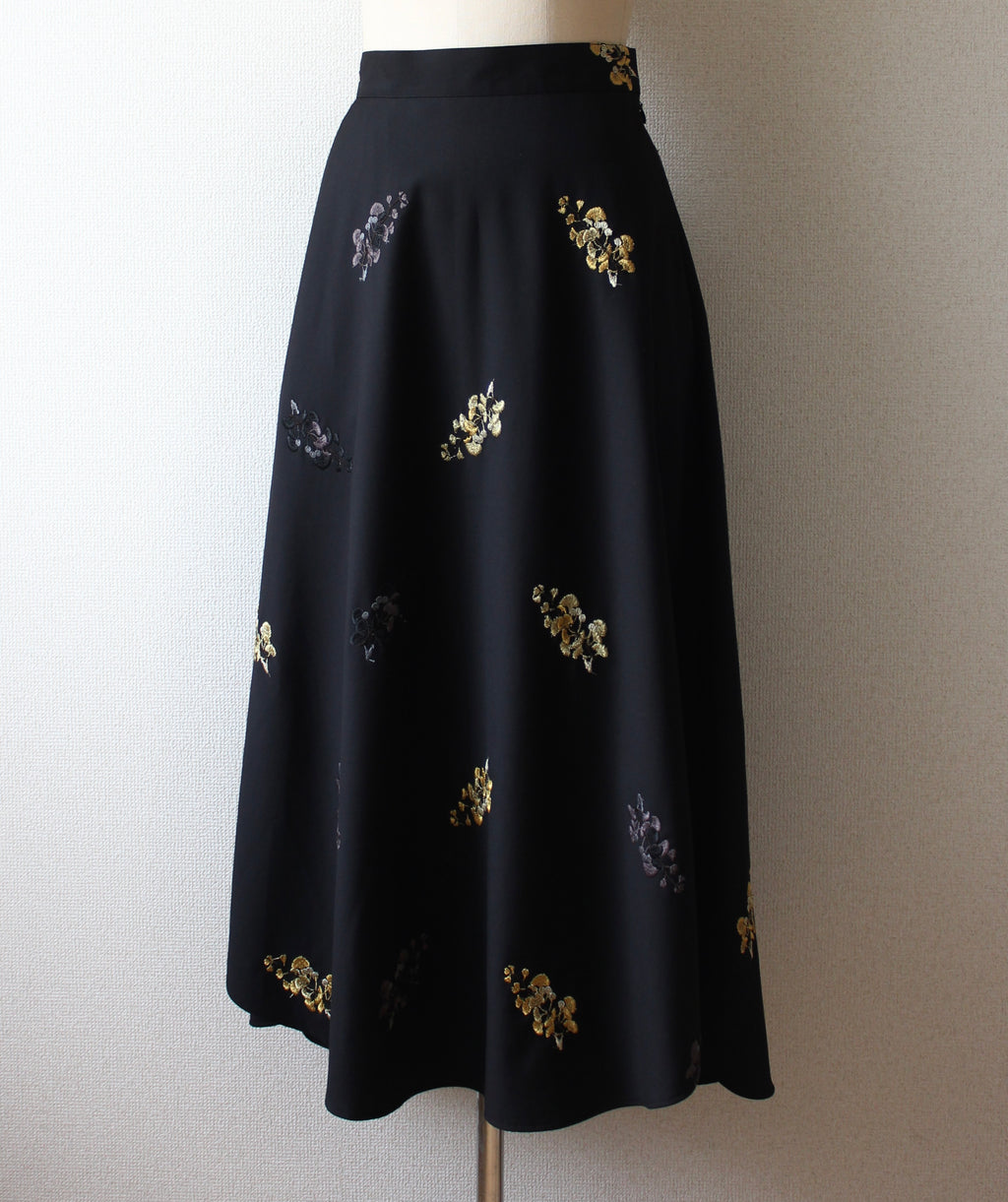 // semi flare skirt - icho -【2月下旬〜3月下旬お届け予定】