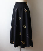 // semi flare skirt - icho -【2月下旬〜3月下旬お届け予定】