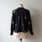 // ginkgo neck blouse - icho -【2月下旬〜3月下旬お届け予定】