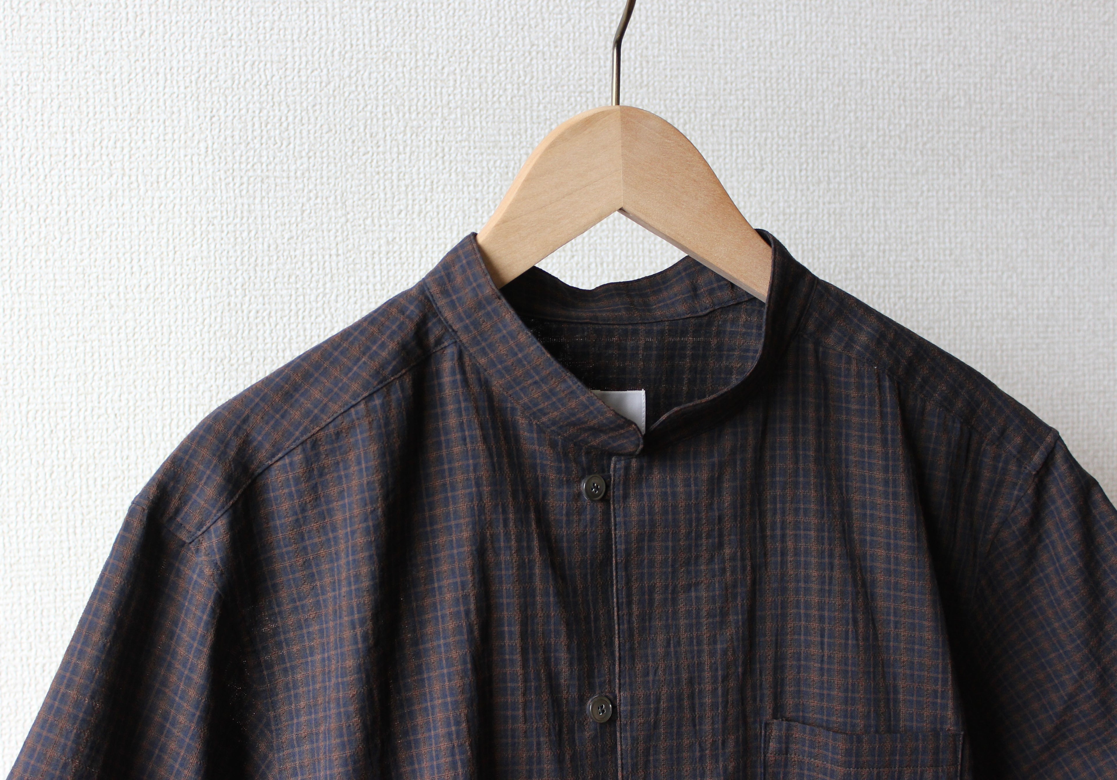 // loop button shirt (half sleeve) - brown -【在庫販売】
