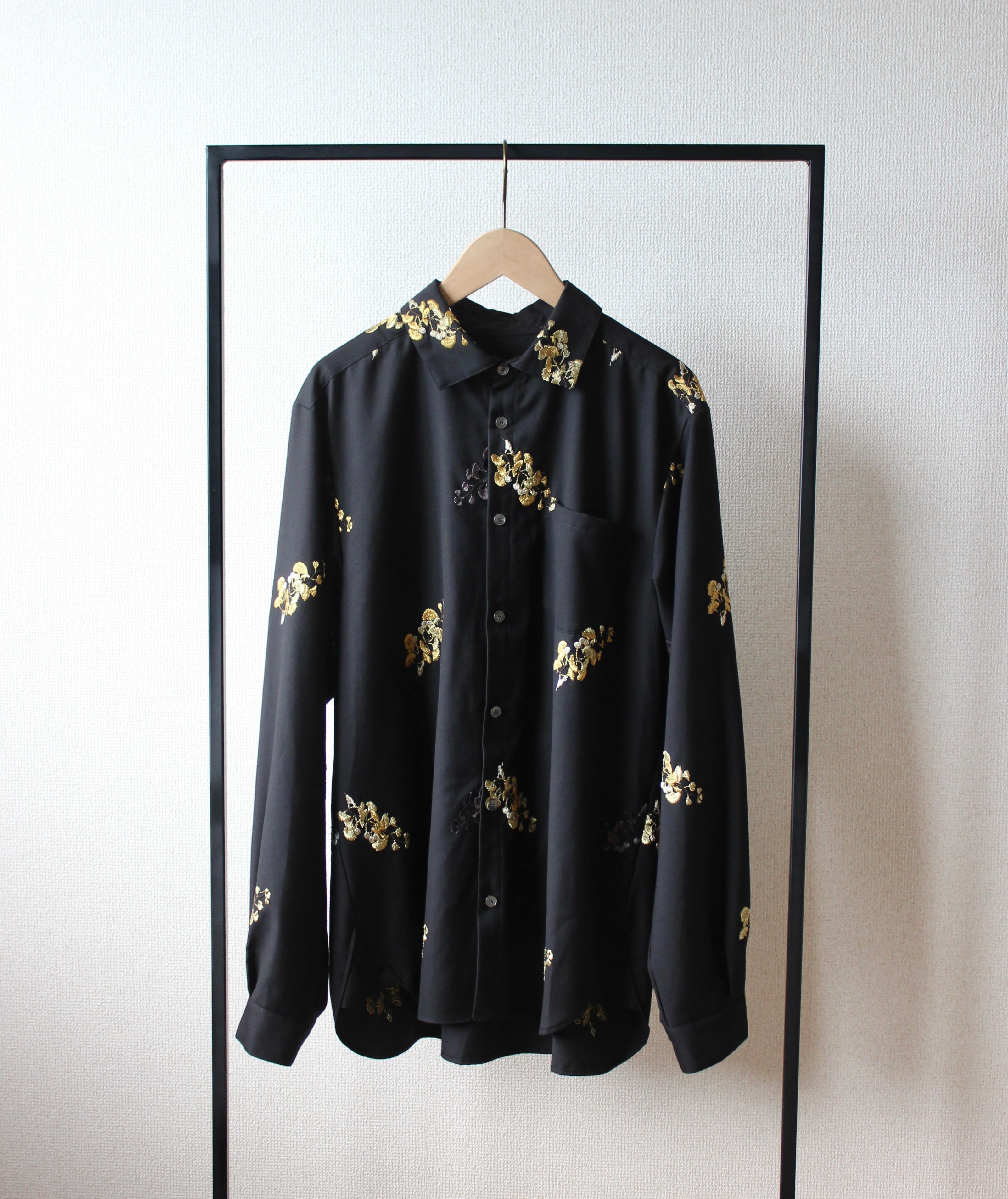 // slash collar shirt - icho -【3月下旬〜4月下旬お届け予定】