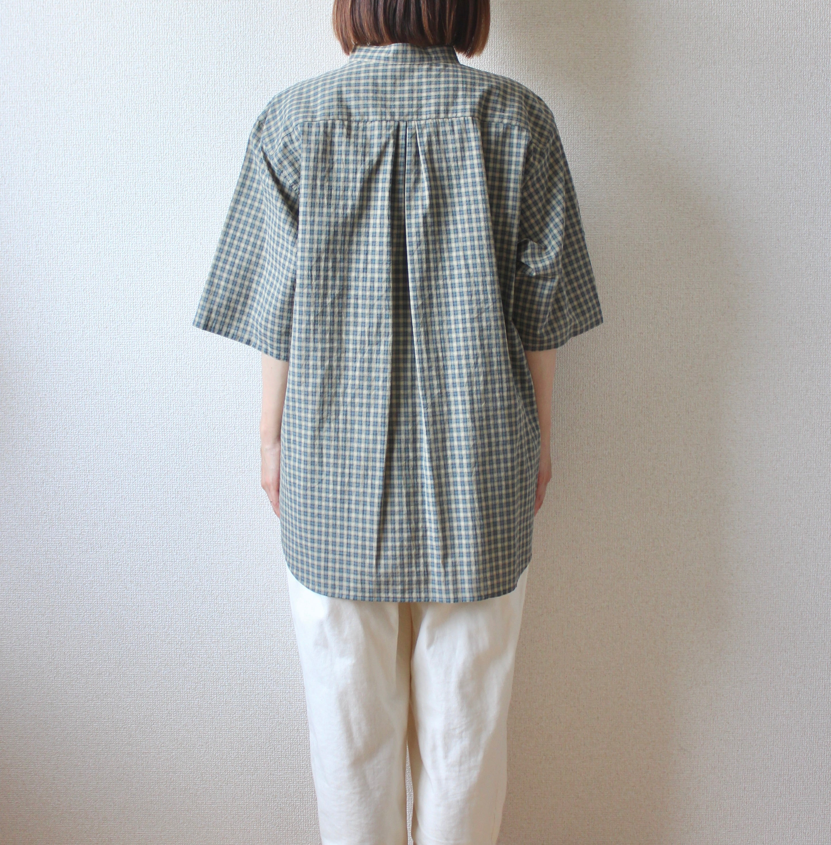// loop button shirt (half sleeve) - olive -【在庫販売】