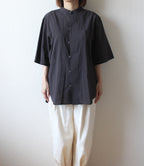 // loop button shirt (half sleeve) - brown -【在庫販売】