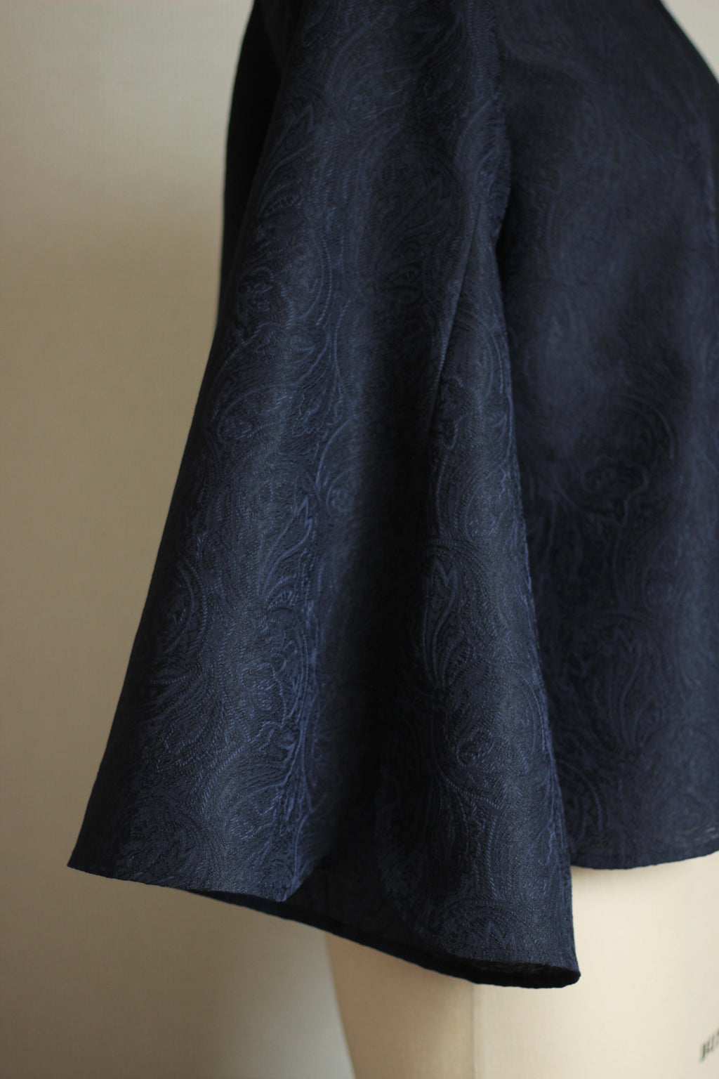// gourd neck blouse (stem sleeve) - navy - 【3月下旬〜4月下旬お届け予定】